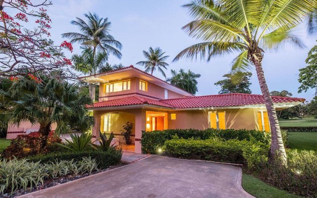 Villa Encanto in Dorado, Puerto Rico from 463$, photos, reviews - zenhotels.com hotel front