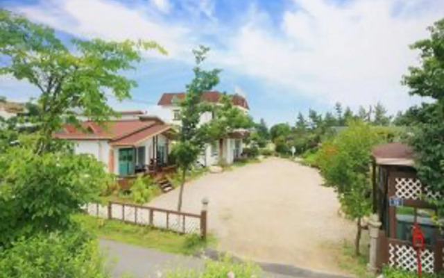 Yangyang Freesia Pension