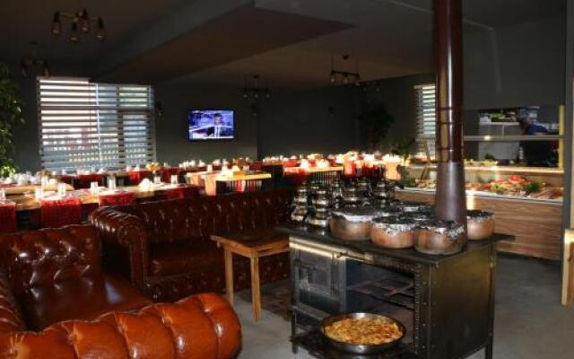 Zeytindalı Yayla Hotel