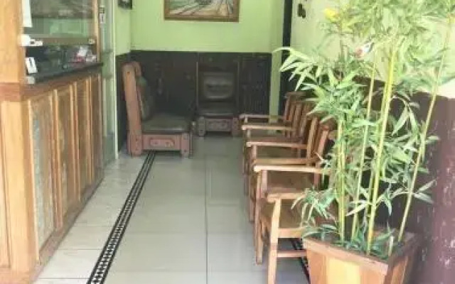 Hotel Cristo Rei 611