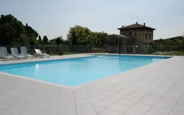 Villaggio Esmera