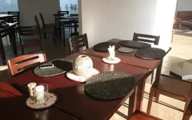 Sea Breeze Hotel