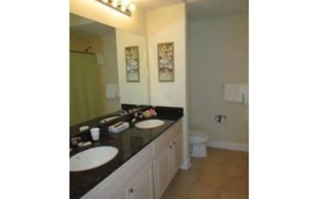 Crystal Tower 1106 - Two Bedroom Condo