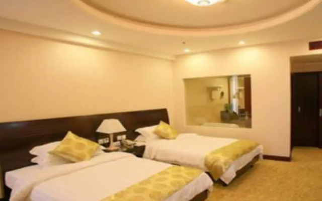 Grand Soluxe Hotel