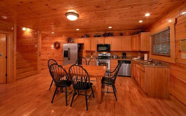 Natural Attractions Apartment 3