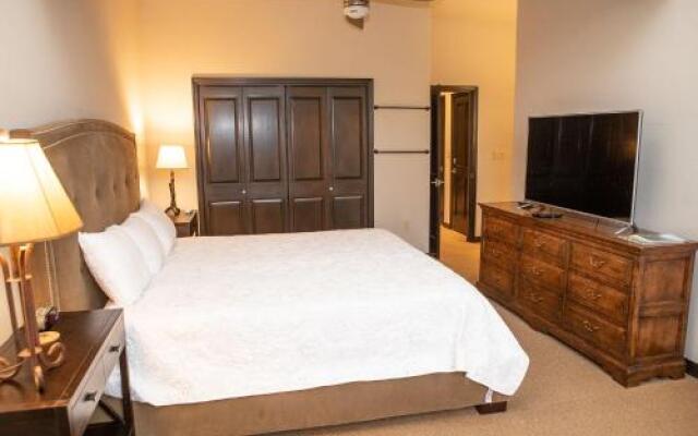 312 Aspenwood Lodge - 2 Br Condo