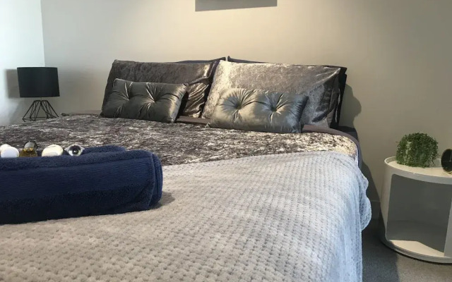 Upper House Suites