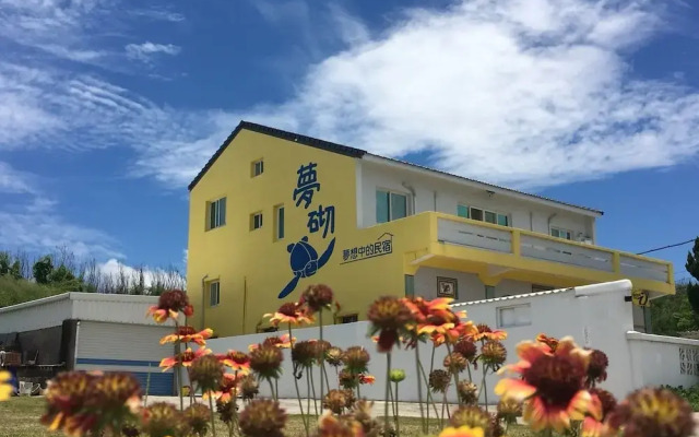 Mengqi Hostel