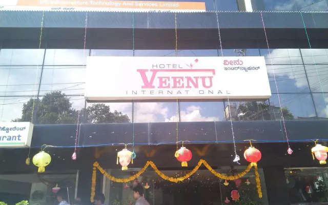 Hotel Veenu International