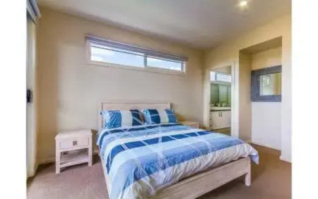 Sail Away - Inlet Side