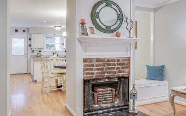 2Br Chic Nashville Townhouse by RedAwning