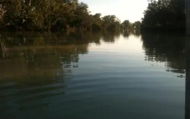 Riverland Holiday Cottage