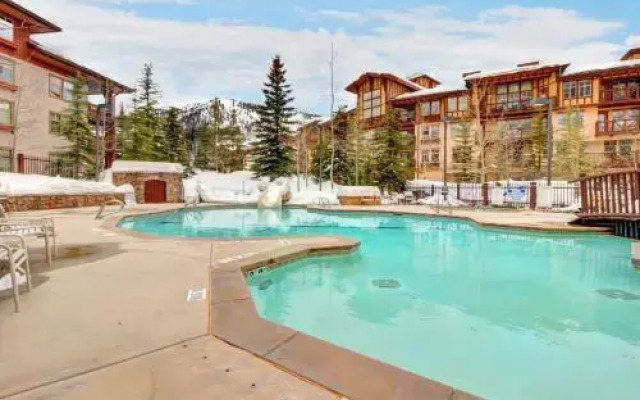 Eagle Springs East 402: Buffaloberry Suite