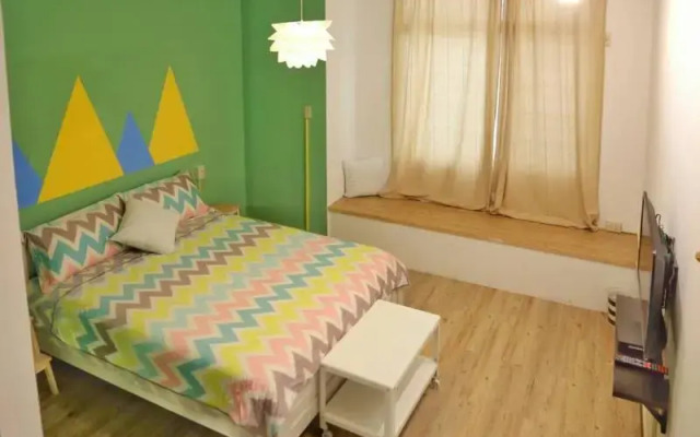 Take Easy Hostel