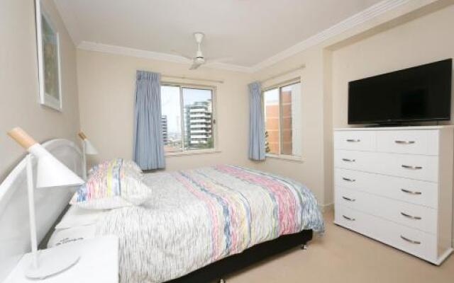 Whitesands, Unit 402, 34-38 North Street