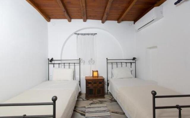 spitakia naxos