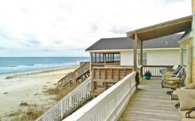 Banana Hammock - 4 Br Home