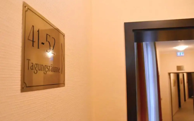 Amadis Hotel