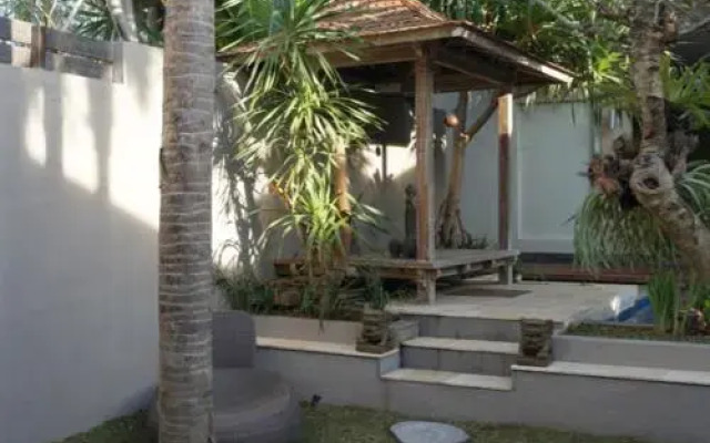 Exotica Bali Bed and Breakfast