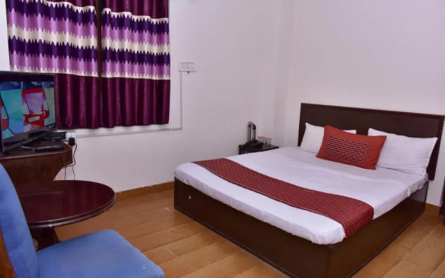 Hotel Laljee