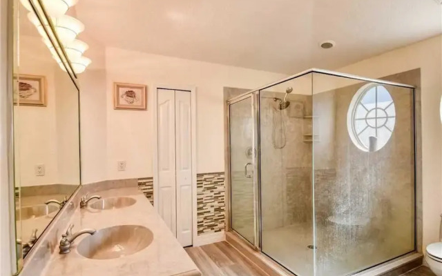 Balmy Breezes - Three Bedroom Home