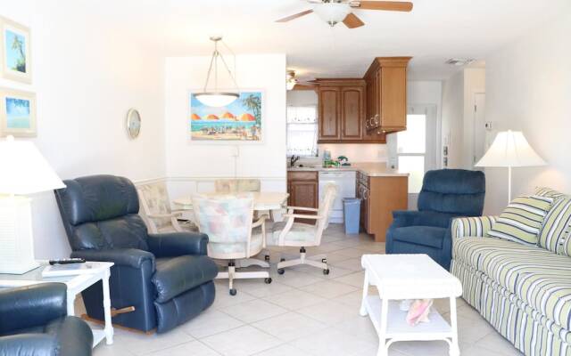 Jamaica Royale 016 - 1 Br Condo