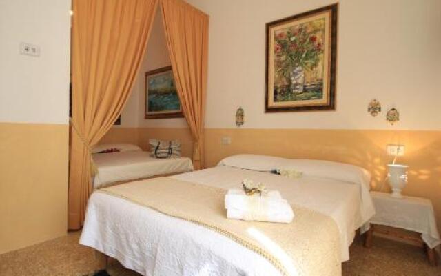 Corte Vite Private House