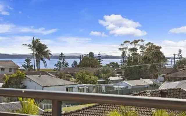 Mcgirr Penthouse Apartment