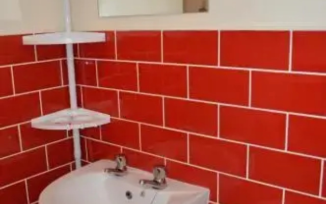 Ayrton House Holiday Apartments