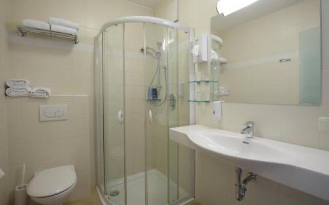 Gasthof Mader Gubo & CO KG