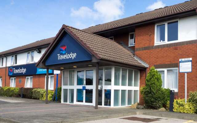 Travelodge Washington A1 (M) Northbound