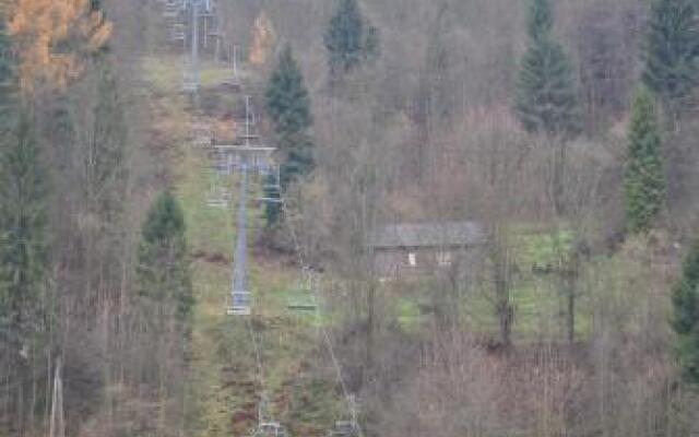 Pokoje Gościnne Pod Kolejką