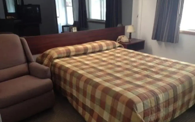 Orchard Park Inn