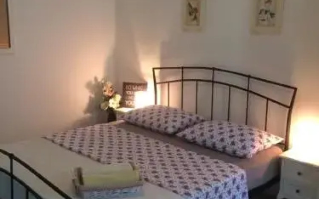 Bed & Breakfast Alaburic