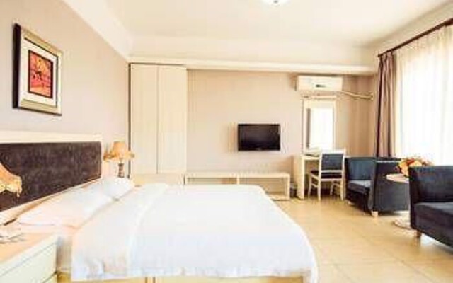 Longxing Holiday Hotel