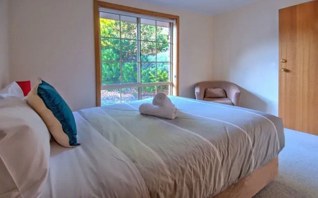 Freycinet Villa 2