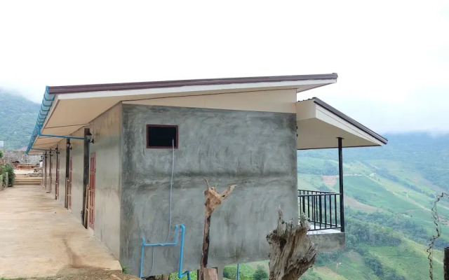 The Honeymoon at Phu Chee Duen