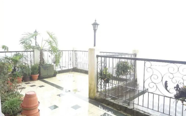Grace Inn Hotel