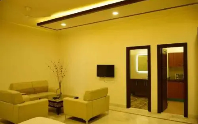 When In Gurgaon - Service Apartments Next to Artemis Hospital