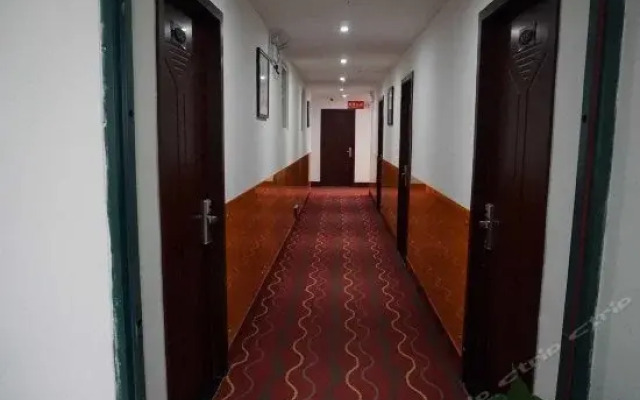 Getting Holiday Hotel