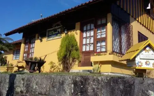 Pousada Casa Amarela