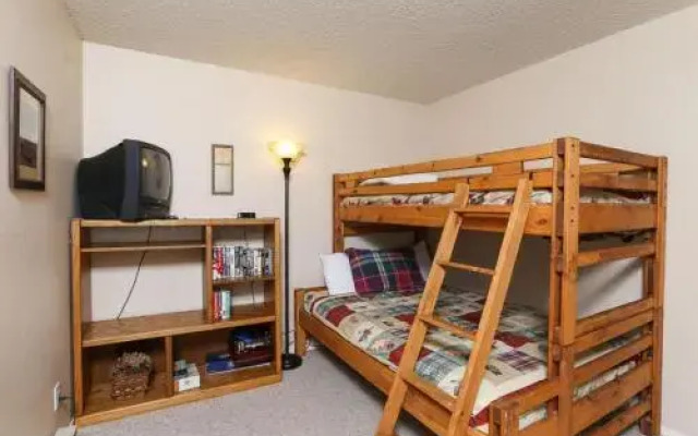 1001 Grandview C14 Condo