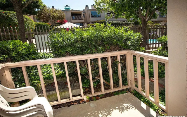South Sierra Condominium #12076