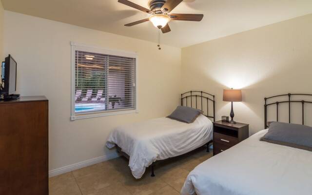 Casa Yavapai by RedAwning