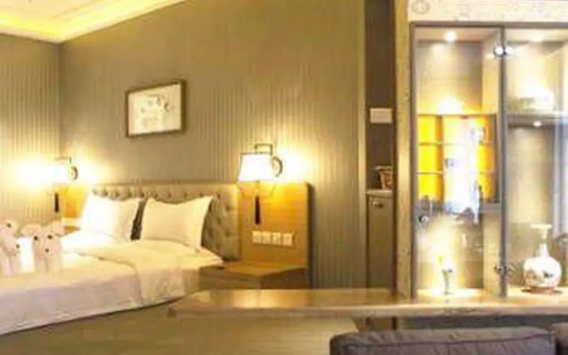 Chinese National Colors Hotel