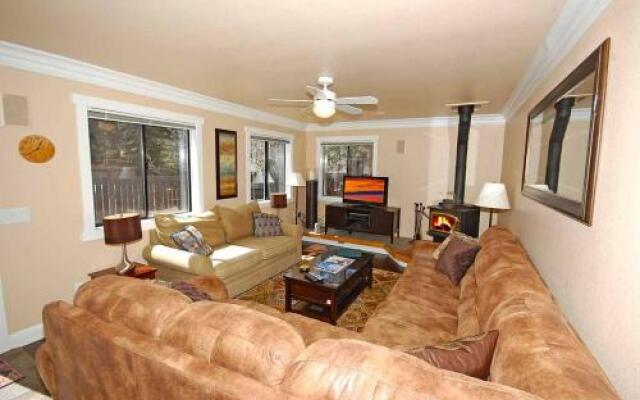 Rubicon Trail Holiday home