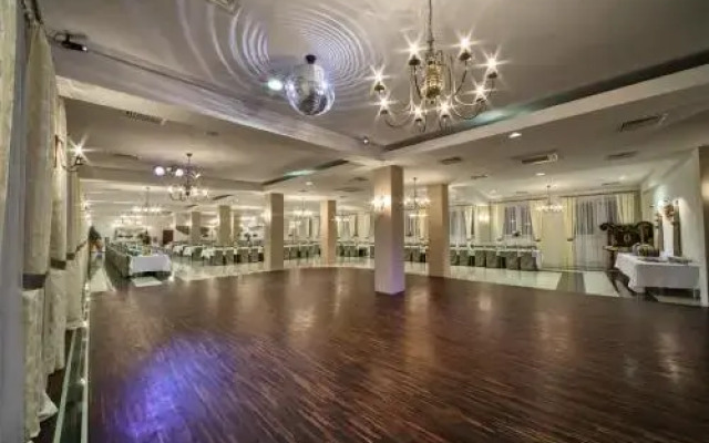 Hotel Stara Fabryka