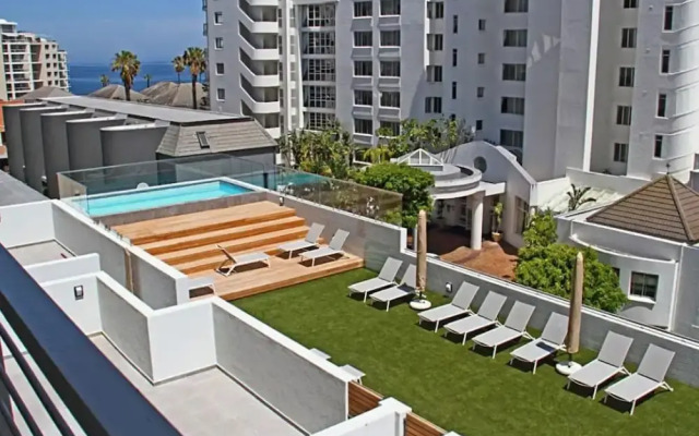 Fairmont 303