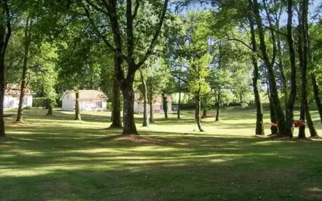 Holiday Home Domaine du Grand Roc 1