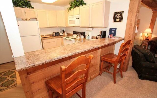 Mammoth Ski & Racquet Club #65